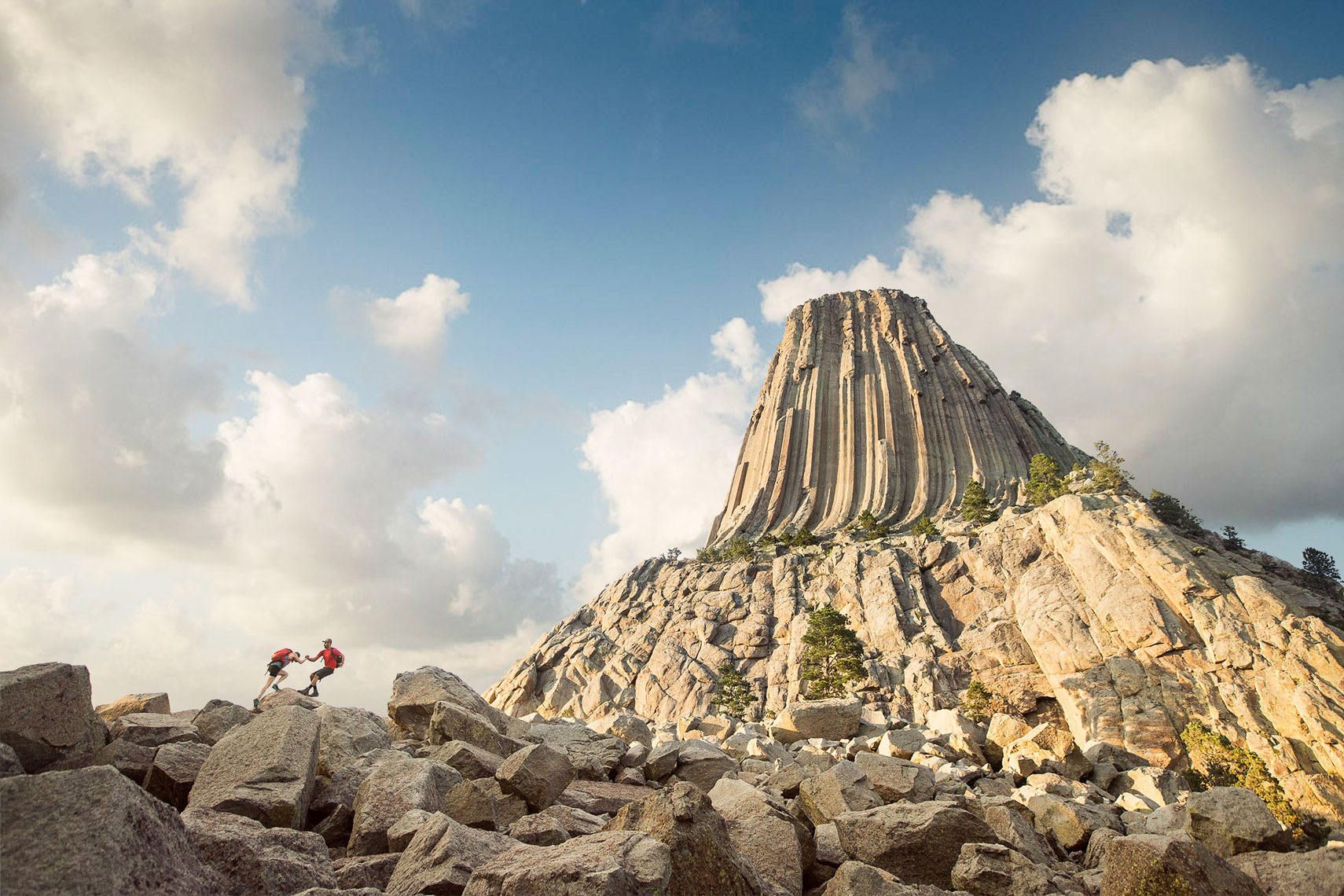 Couple_Hiking_Comp-V4-new
